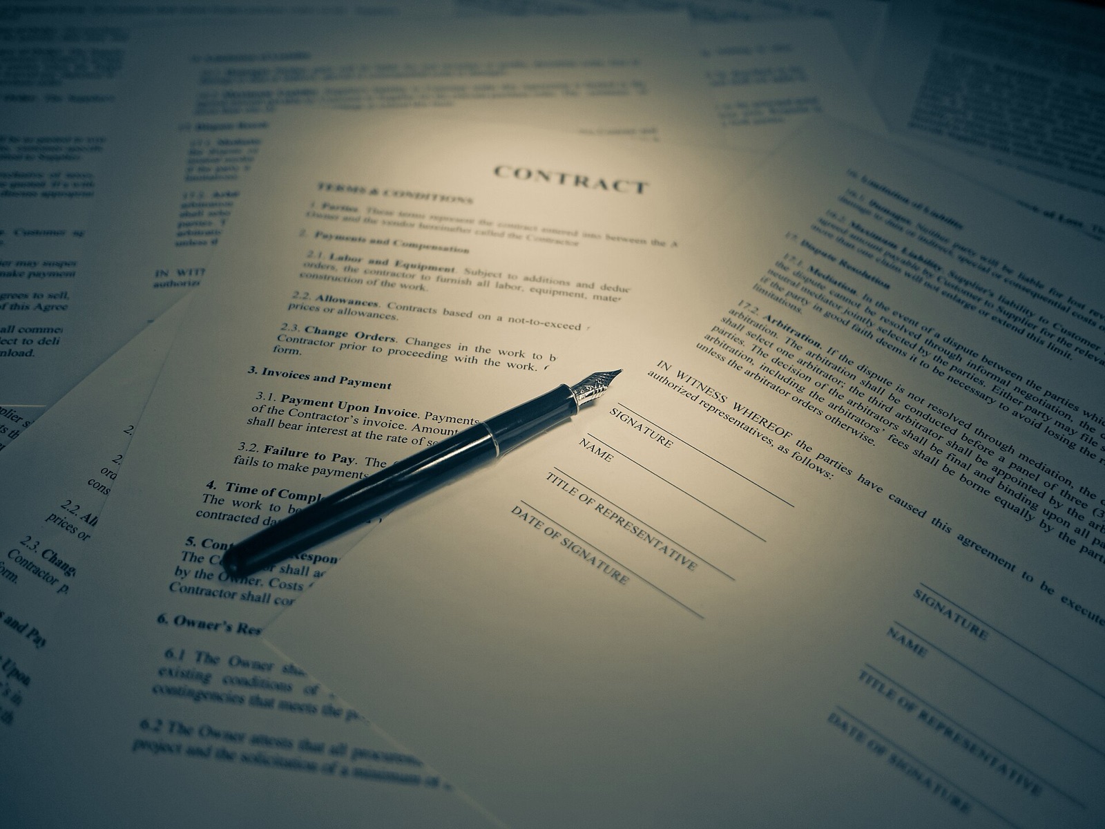 Compra de Laudos Arbitrales en Colombia: Guía 2026